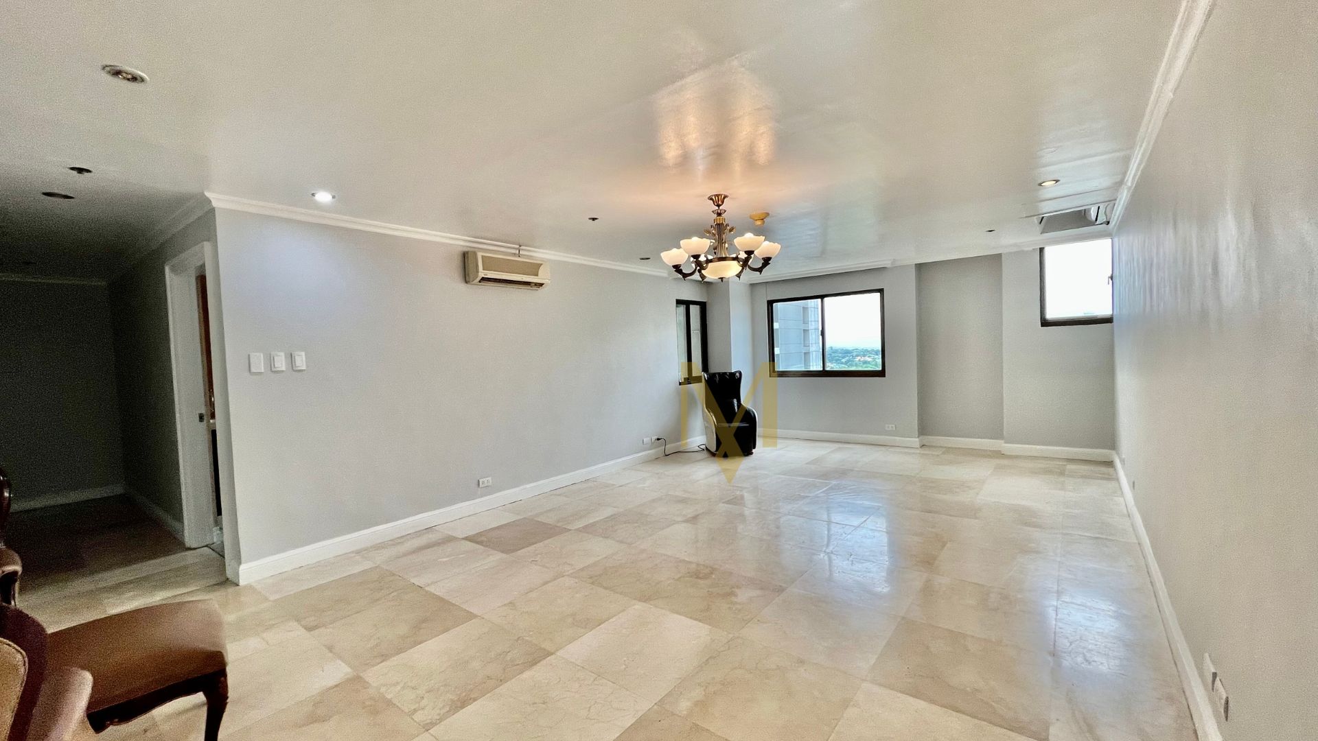 5-Bedroom Corner Unit at AIC Gold Tower, Ortigas Center